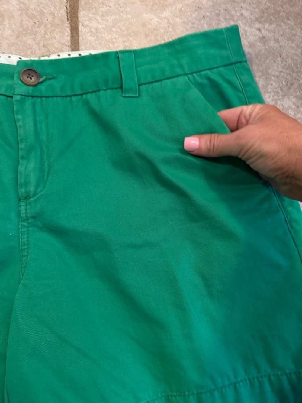 Green Women's Casual Cotton Blend Shorts - Picture 3 of 4